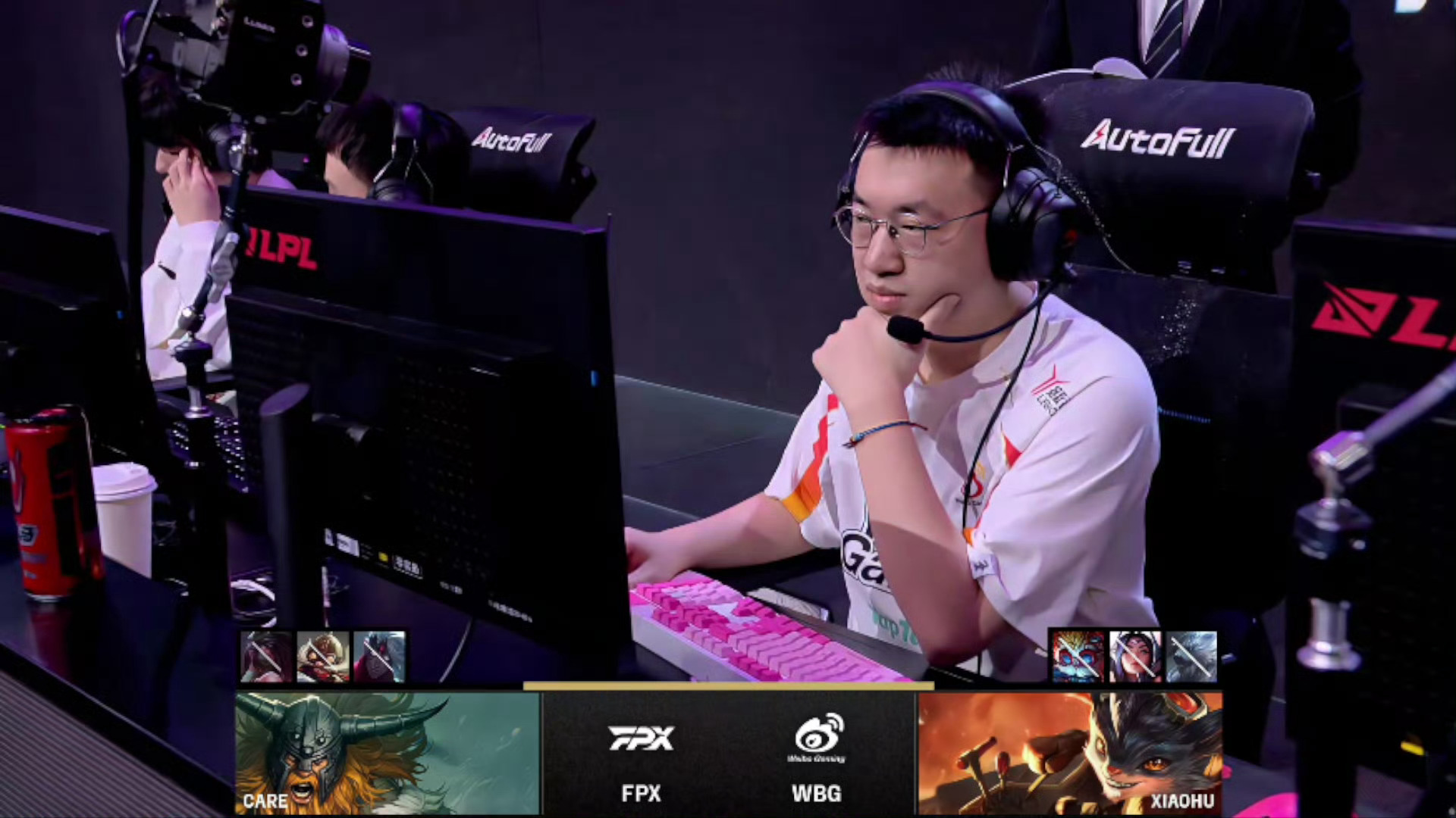 开云体育APP下载-TL绝杀LGD，Perkz操刀奇招英雄翻盘鏖战多局2025世界赛，让粉丝疯狂欢呼的简单介绍