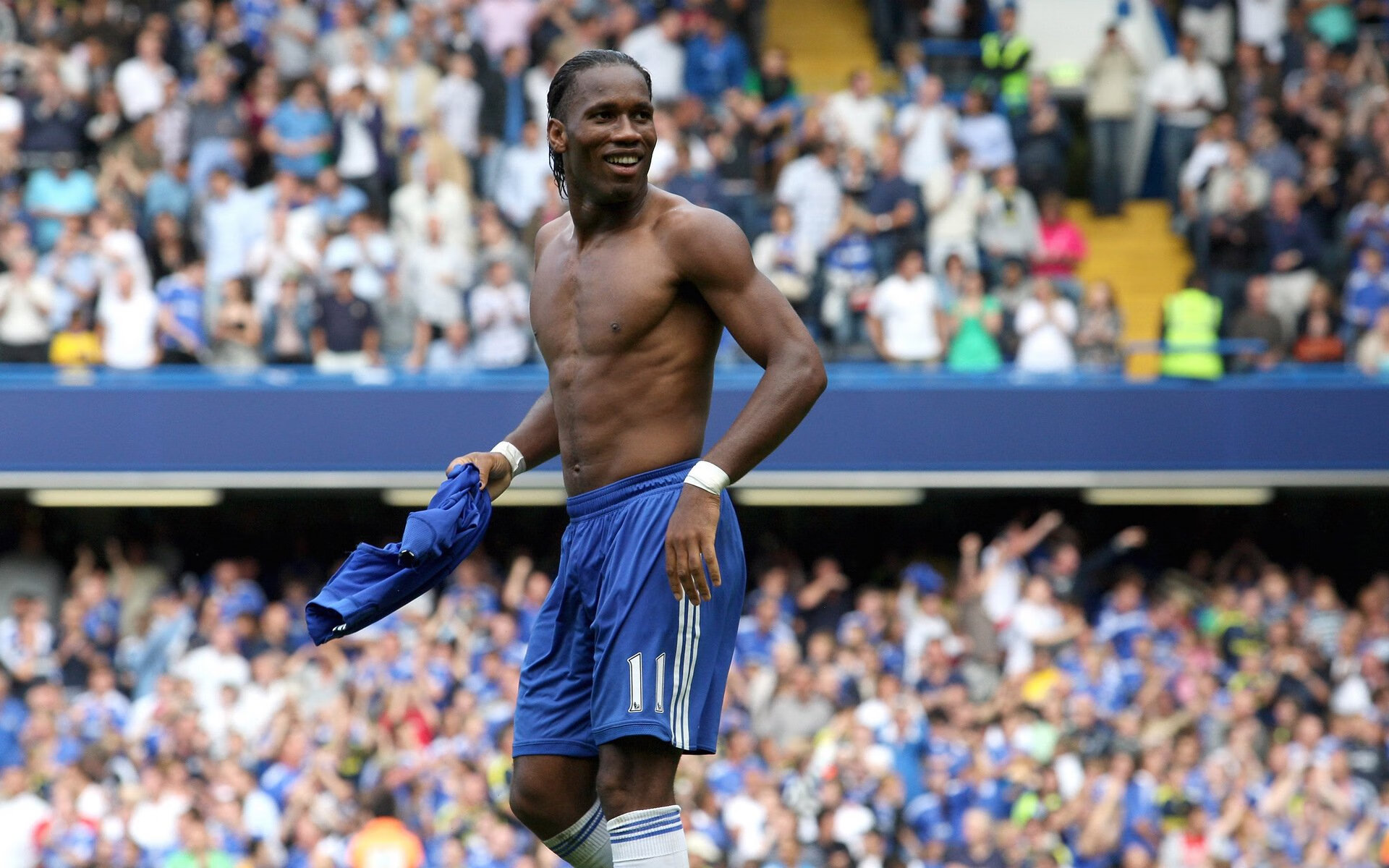 舞台越大越强!小贾伦·杰克逊的季后赛狂澜