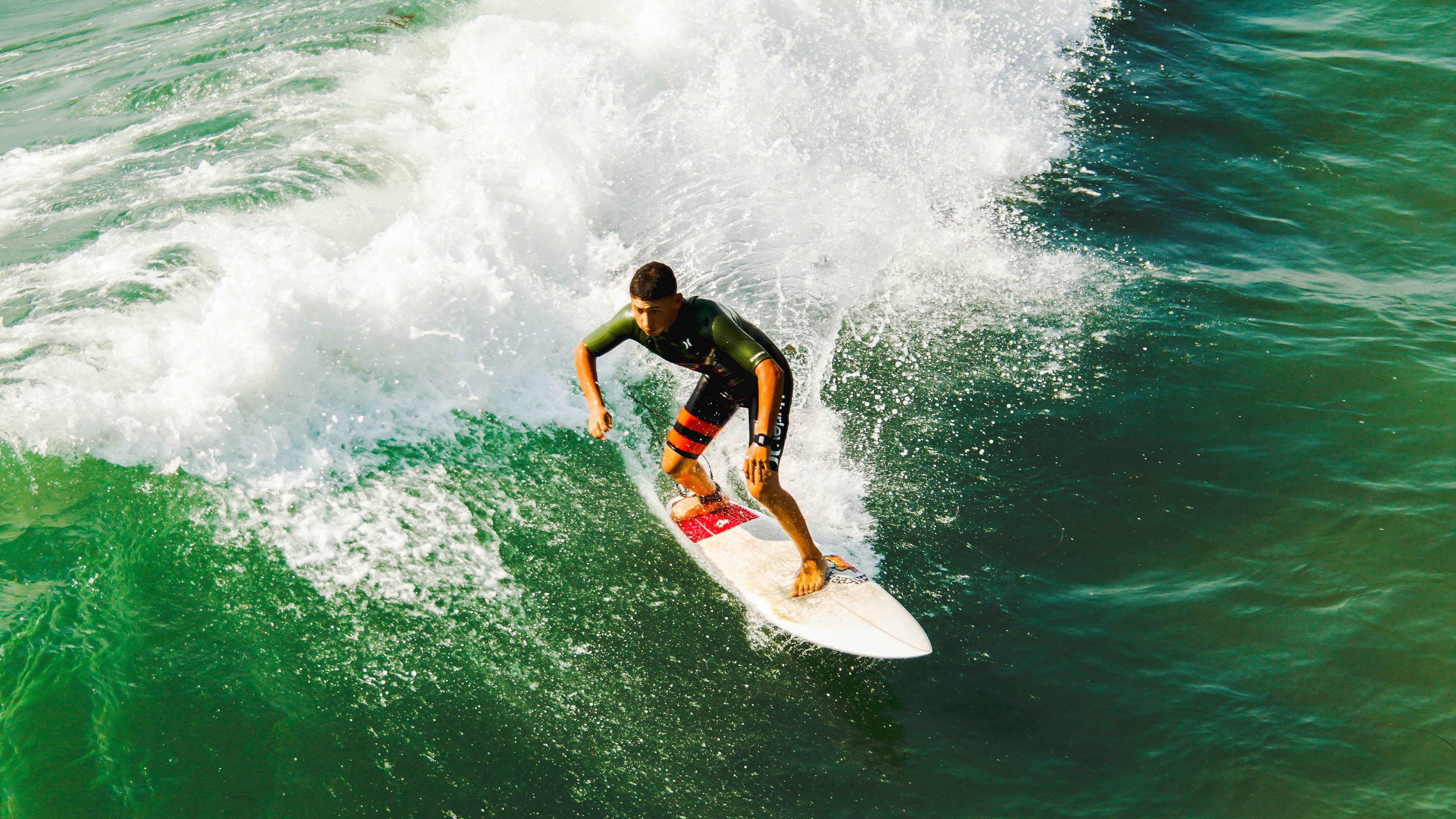 跨界主宰！利拉德绝境救主诠释篮球魂，恩比德西甲德比降维打击惊世界