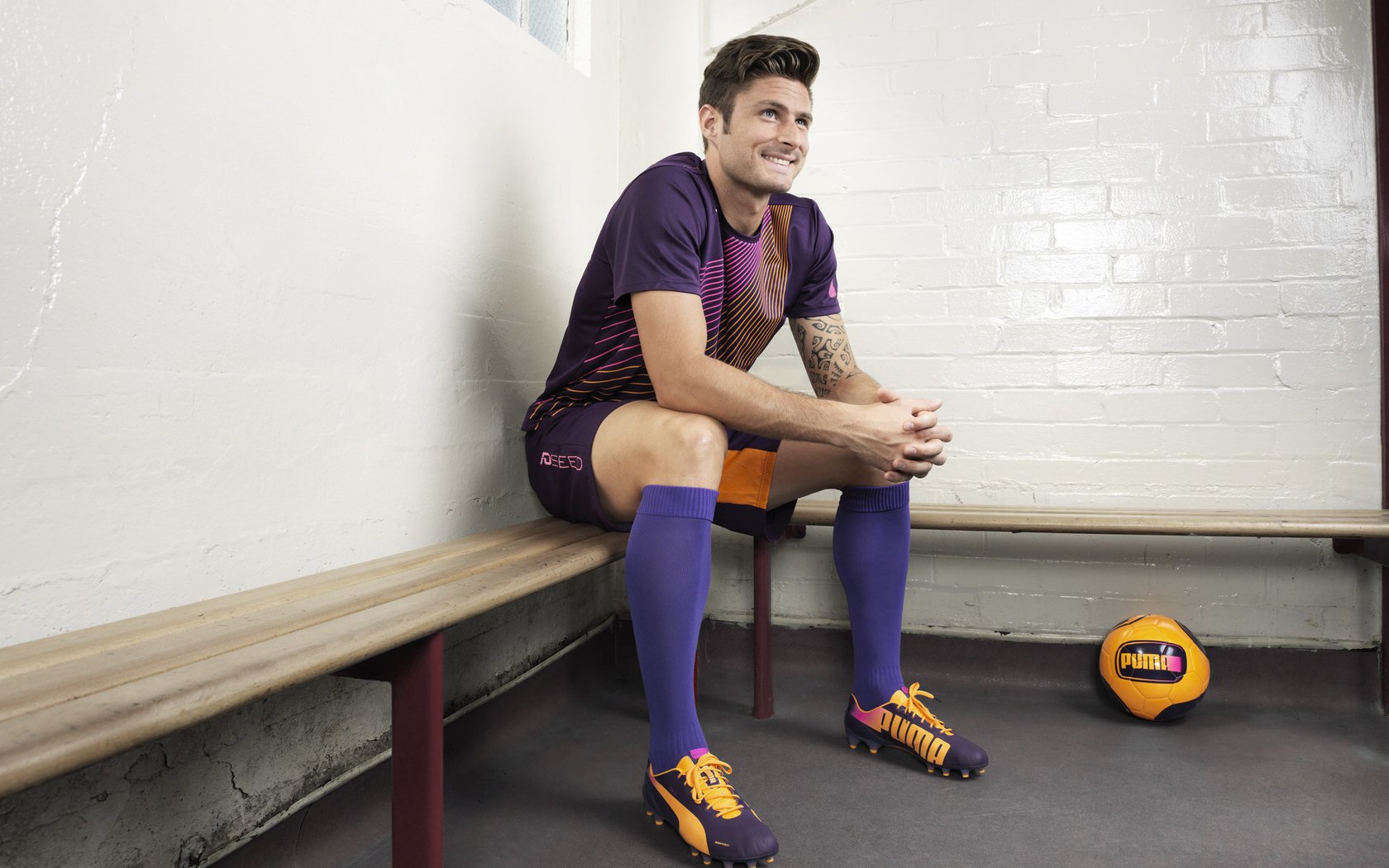 F1揭幕战轰鸣之夜,篮球场上的一号弯,领袖如何为全队设定节奏