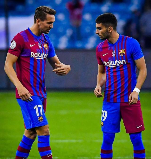 开云体育在线-中国鏖战葡萄牙，阿圭罗统治全场